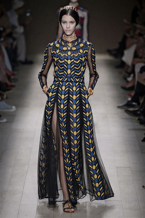 maria grazia versace|maria grazia chiuri fashion.